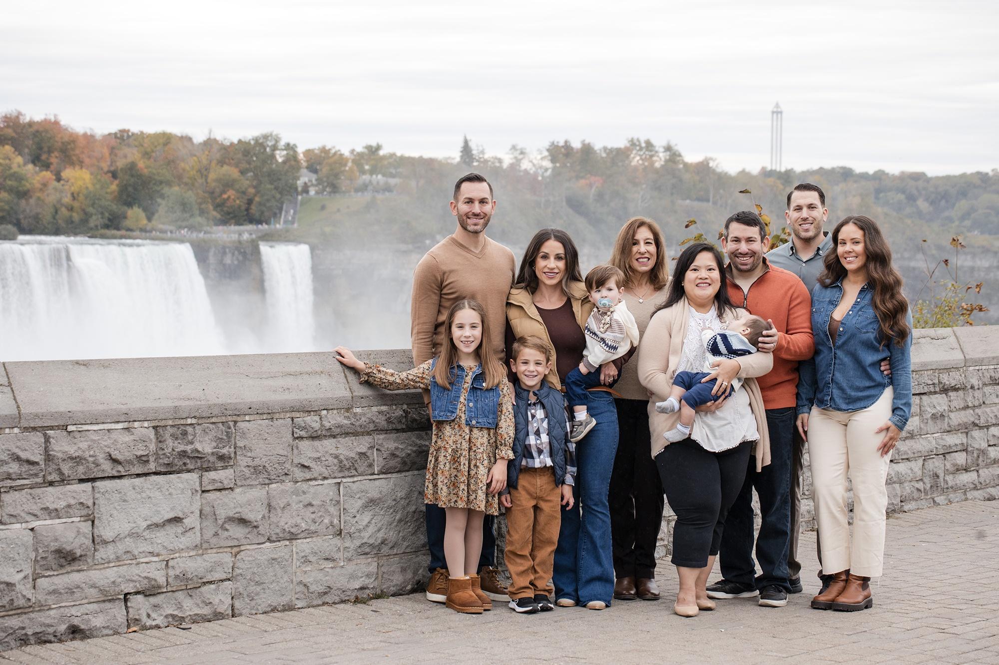 Family photography in Niagara Falls