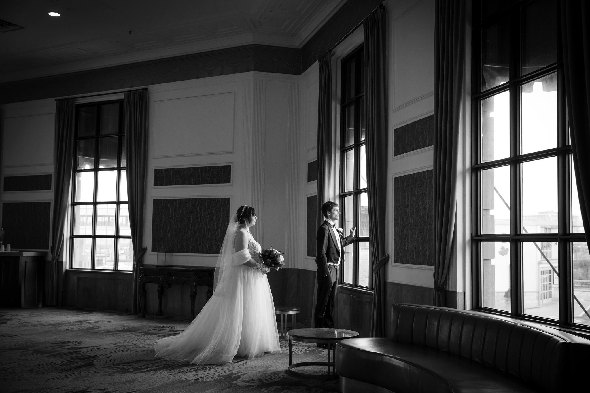 Erin and Jerritt's Elope Niagara Wedding in Niagara Falls